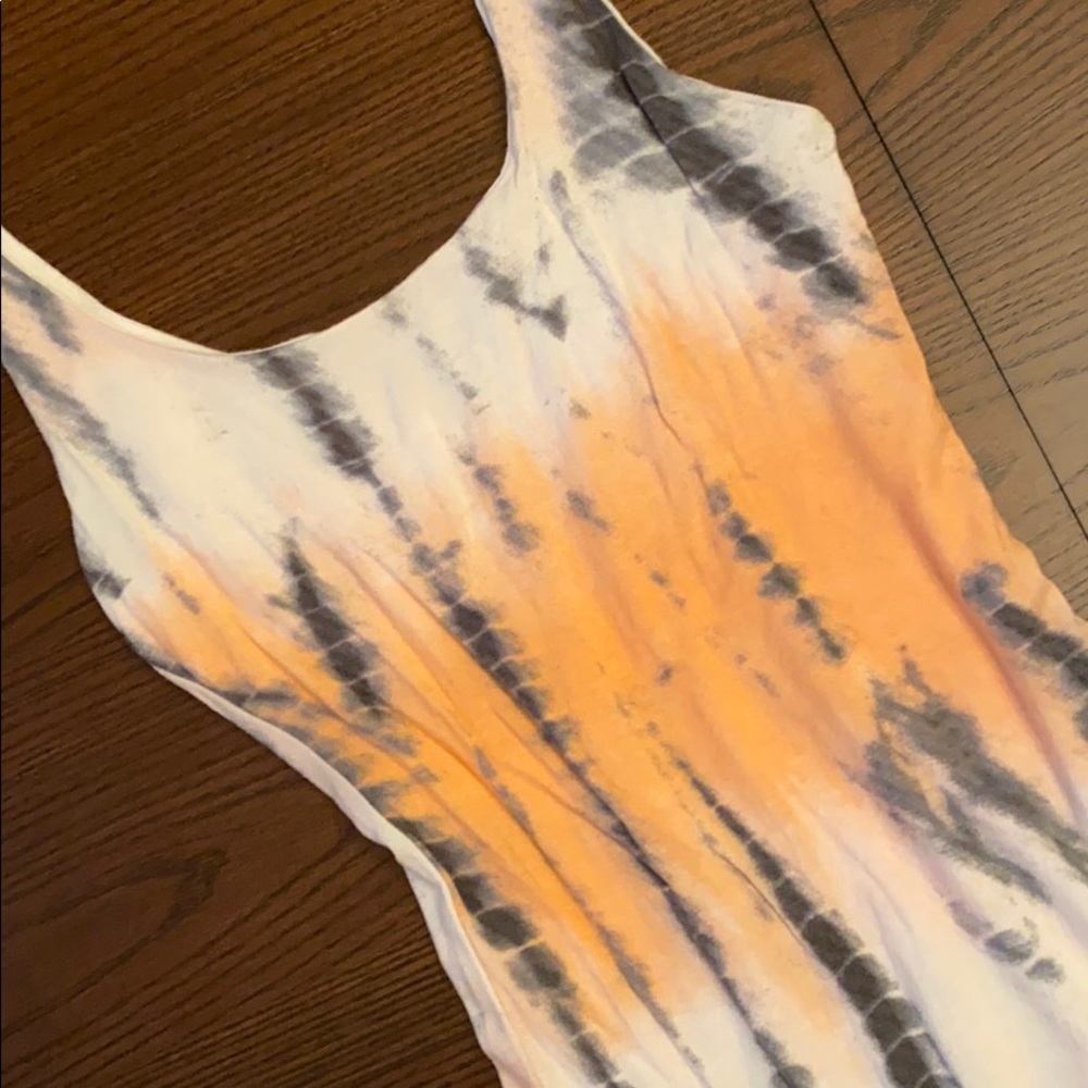 Dress - Picture 3 of 3